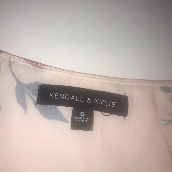 Kendall and Kylie dress - Picture 3 of 3